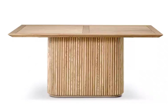 乡村风格会所简约实木桌子