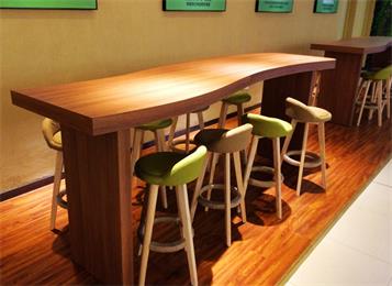 咖啡厅奶茶店面包店餐厅S型实木餐桌吧台 咖啡厅奶茶店面包店餐厅S型实木餐桌吧台