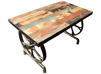 五金古铜色车轮底座餐桌 铁艺工业实木餐桌