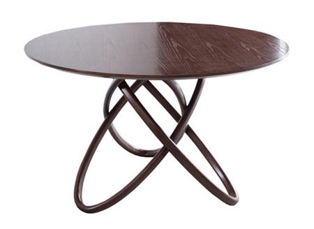 北欧现代实木圆形餐桌