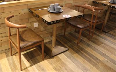 实木咖啡桌椅