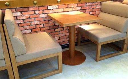 港式现代风餐厅桌椅
