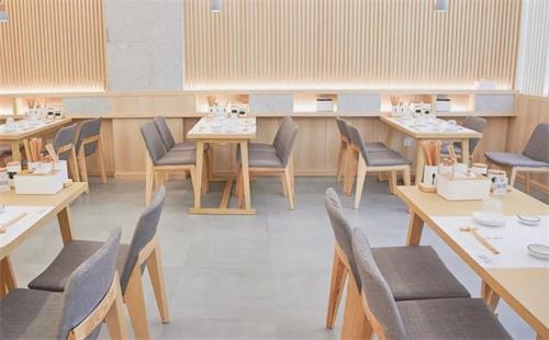 深圳日式料理餐厅桌椅如何购买?--海德利家具