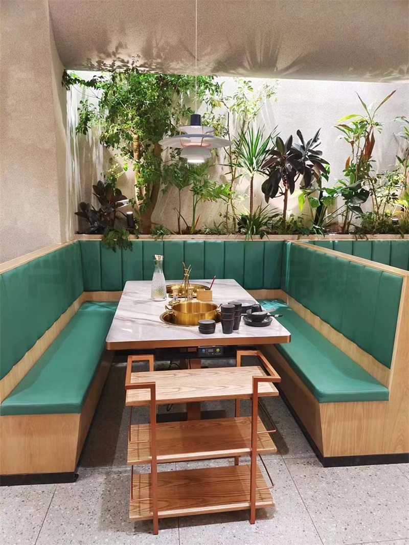 椰子鸡火锅店桌椅